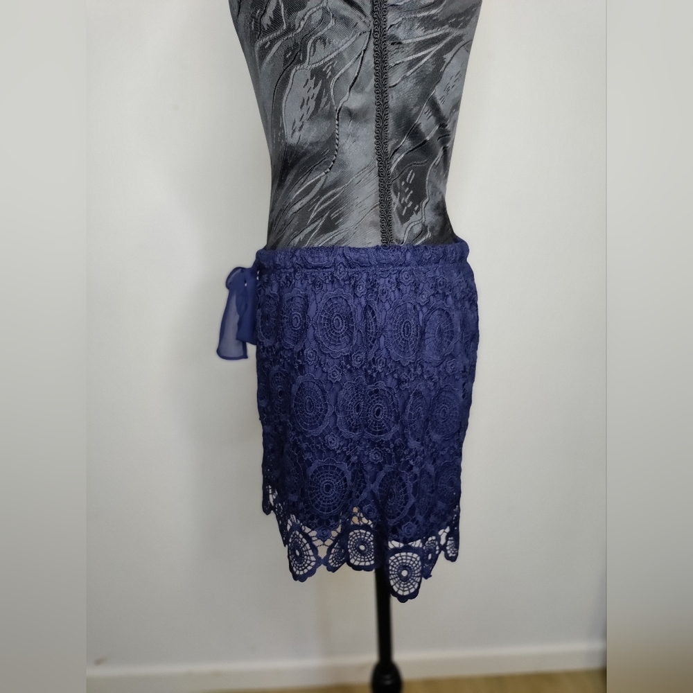 HeartSoul Navy Blue Women's Shorts - Picture 5 of 6